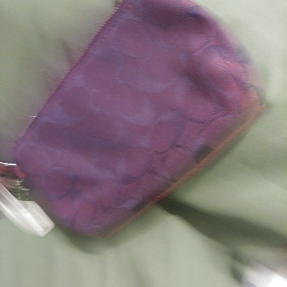 Sold sold - Picture 3 of 5